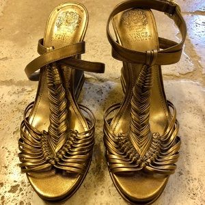 Vince Camuto gold wedges